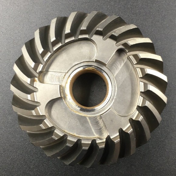 Шестерня переднего хода Tohatsu 25-30 (346-64010-0) (Osaka) Шестерня переднего хода Tohatsu 25-30 (346-64010-0) (Osaka)