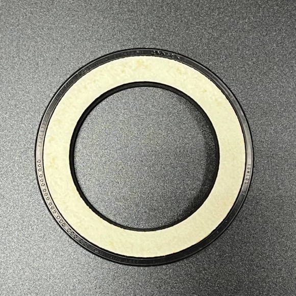 Сальник Mercruiser/Cummins 2.8/4.2(Quicksilver)