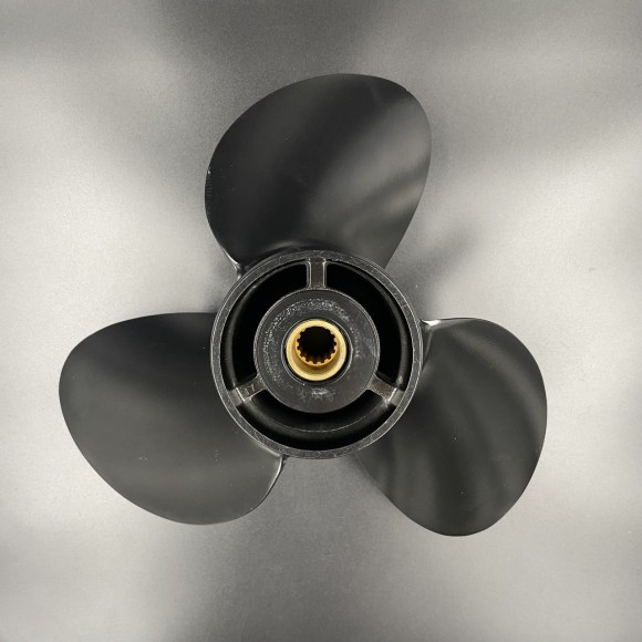 Гребной винт Suzuki DF150-DF300 (3x15x17) Гребной винт Suzuki DF150-DF300 (3x15x17)