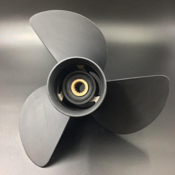 Гребной винт Suzuki DT75-DT140, DF60-DF70 (3x13-1/2x15) (Polastorm) Гребной винт Suzuki DT75-DT140, DF60-DF70 (3x13-1/2x15) (Polastorm)