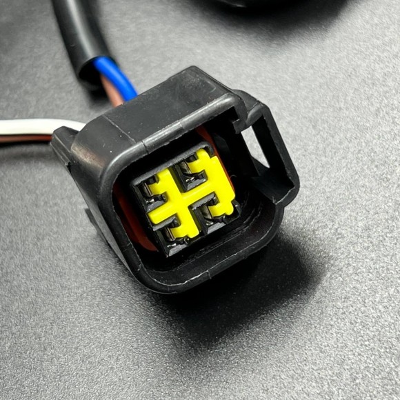 Магнето в сборе с катушкой 12V Yamaha 40X (YUELANG) Магнето в сборе с катушкой 12V Yamaha 40X (YUELANG)