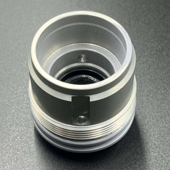 Корпус сальников Suzuki DT25-30, DF25-30 (Omax)