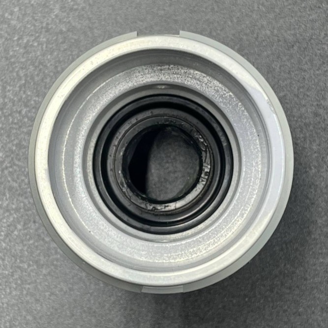 Корпус сальников Suzuki DT25-30, DF25-30 (Omax)