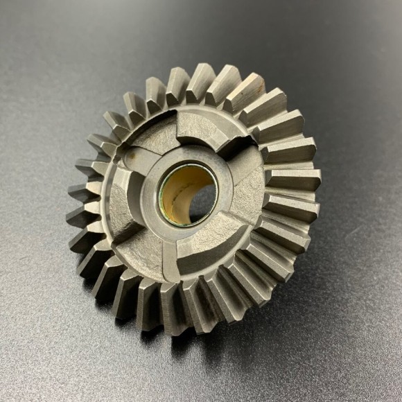 Шестерня переднего хода Yamaha 8D (647-45560-00) (Sinera) Шестерня переднего хода Yamaha 8D (647-45560-00) (Sinera)