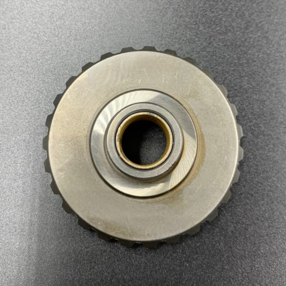 Шестерня переднего хода Yamaha 8D (647-45560-00) (Sinera) Шестерня переднего хода Yamaha 8D (647-45560-00) (Sinera)