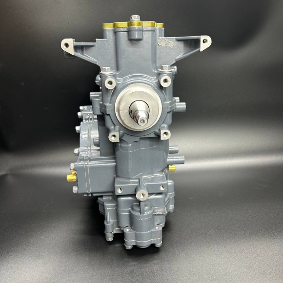 Моторная головка (Двигатель в сборе) Yamaha 9.9-15 (YUELANG) Моторная головка (Двигатель в сборе) Yamaha 9.9-15 (YUELANG)