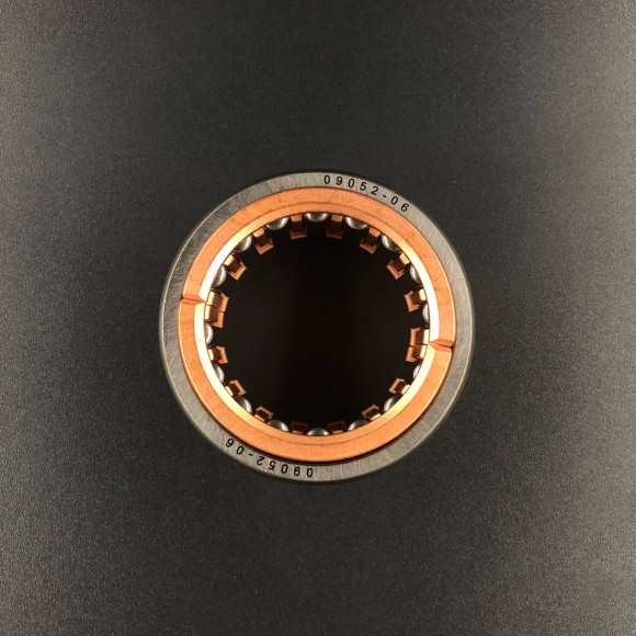 Подшипник роликовый Yamaha 55-90 (36x52x24) (KACAWA)