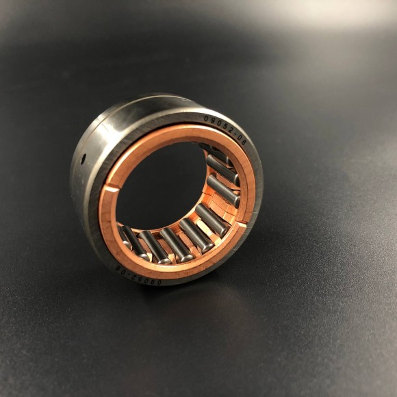 Подшипник роликовый Yamaha 55-90 (36x52x24) (KACAWA)