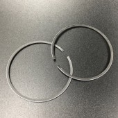 Кольца поршневые, комплект на один поршень Yamaha 60-70 (STD) (PREMARINE) Кольца поршневые, комплект на один поршень Yamaha 60-70 (STD) (PREMARINE)