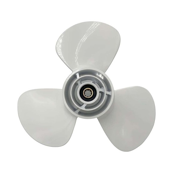 Винт гребной Skipper для Yamaha 9.9-15HP алюминиевый, лопастей - 3, шаг 7" Винт гребной Skipper для Yamaha 9.9-15HP алюминиевый, лопастей - 3, шаг 7"