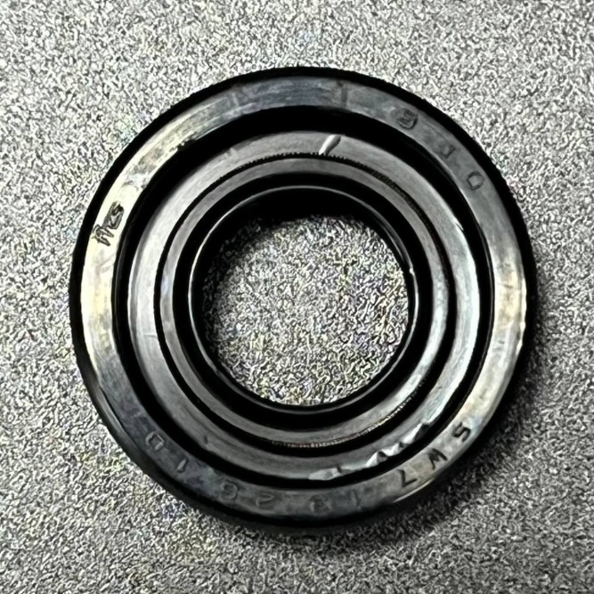Сальник редуктора Suzuki 09289-12003