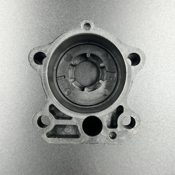 Корпус помпы охлаждения Yamaha F75-100 (Osaka)
