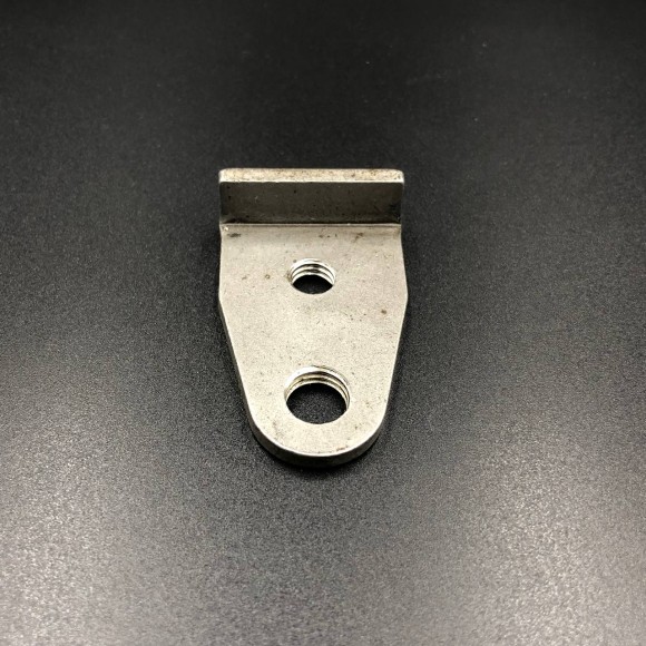 Кронштейн рулевой тяги Yamaha 9,9-15 (PREMARINE) Кронштейн рулевой тяги Yamaha 9,9-15 (PREMARINE)