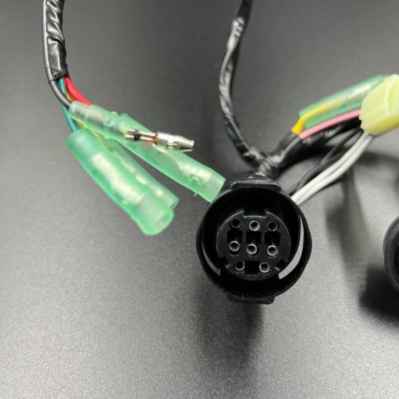 Панель c замком зажигания Yamaha F250-350 (PWB) Панель c замком зажигания Yamaha F250-350 (PWB)