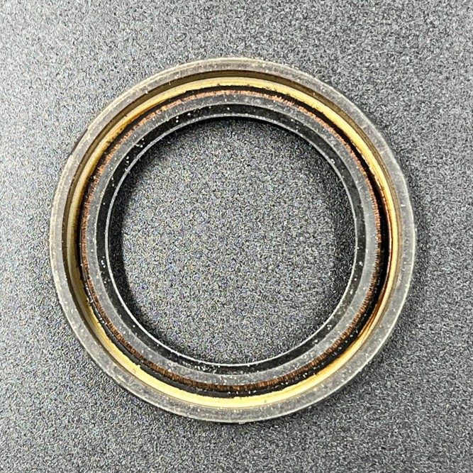 Сальник трансмиссии для снегохода Yamaha Enticer;Venture;Vmax (93102-35191) (Yamaha)