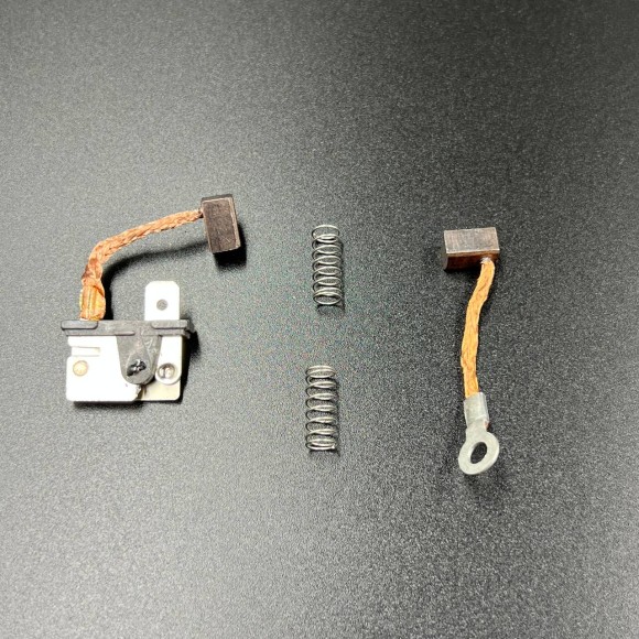 Щетки мотора гидроподъема (комплект 64E-43891-00 + 64E-43892-00) Yamaha 64E, Suzuki DF70-350, Honda