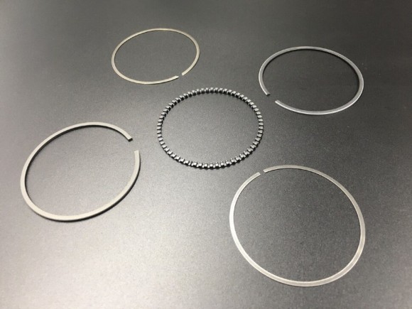 Кольца поршневые, комплект на один поршень Yamaha F40-50 (STD) (Yamaha)