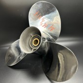 Гребной винт Mercury Bravo Two (3x18-3/4х17) (19 шлицев) (Левого вращения) (Cталь) Гребной винт Mercury Bravo Two (3x18-3/4х17) (19 шлицев) (Левого вращения) (Cталь)