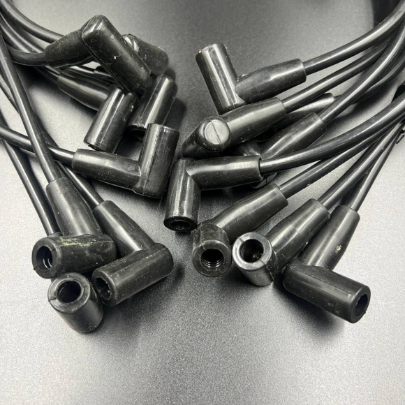 Комплект высоковольтных проводов Mercruiser V8(с центральным)(JSP)