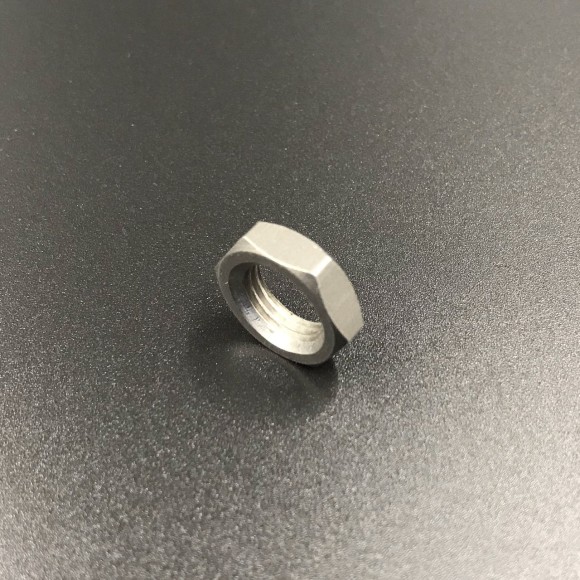 Гайка ведущей шестерни Yamaha 90170-12138 Гайка ведущей шестерни Yamaha 90170-12138