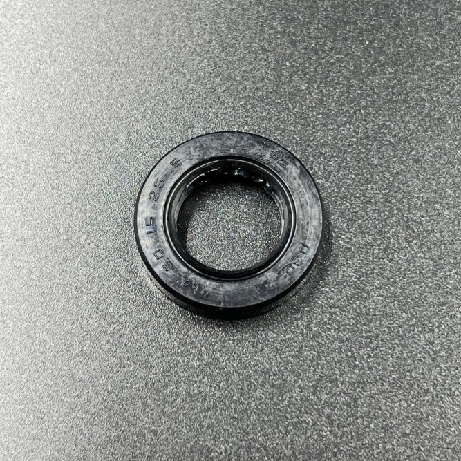 Сальник вала переключения КПП Yamaha VK540 (15x25x5) (Yamaha)