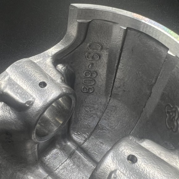 Поршневой комплект Yamaha VK 540 (STD) (Osaka) Поршневой комплект Yamaha VK 540 (STD) (Osaka)