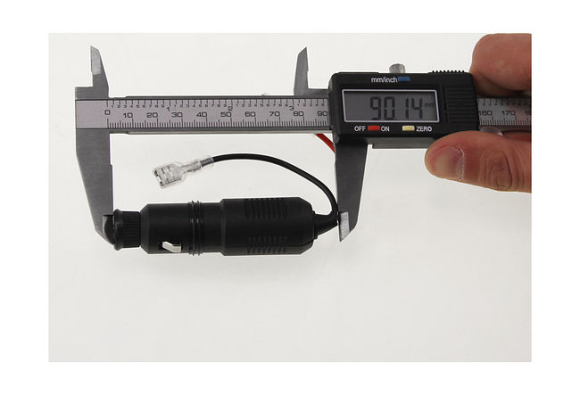 Разъем прикуривателя со штекером 12 В Разъем прикуривателя со штекером 12 В