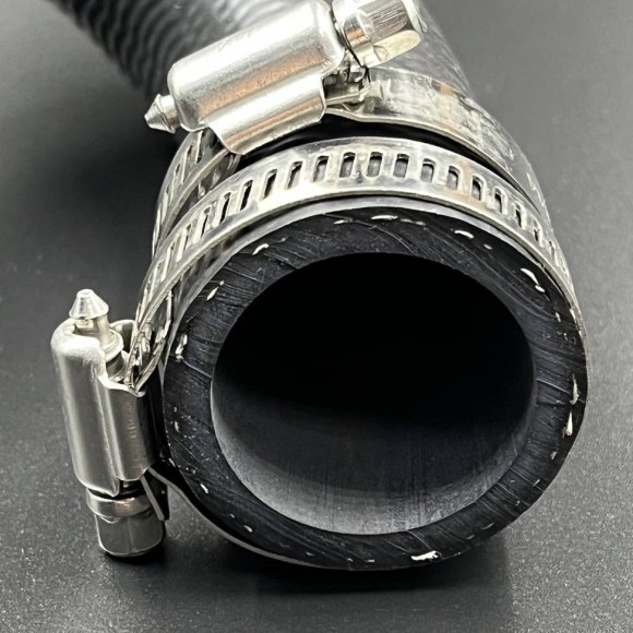 Патрубок водяной Volvo Penta, SP,DP (KACAWA)