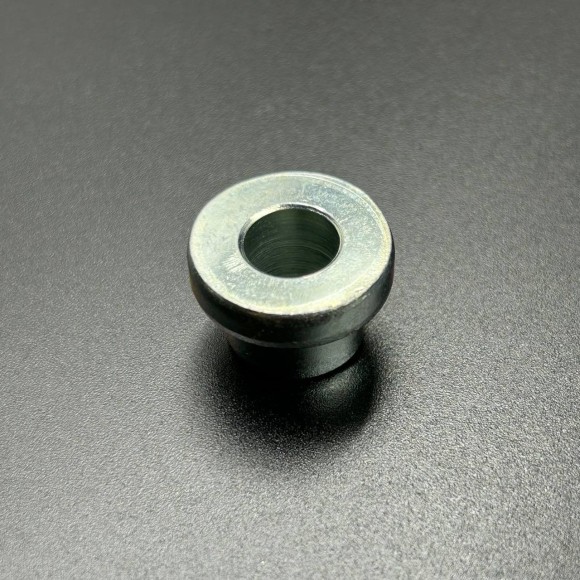 Втулка крепления конька лыжи Yamaha Vk540 (8EK-F3751-00) (Yamaha)