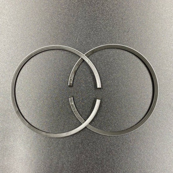 Кольца поршневые, комплект на один поршень Suzuki DT20-30 (0.25mm) (Omax)