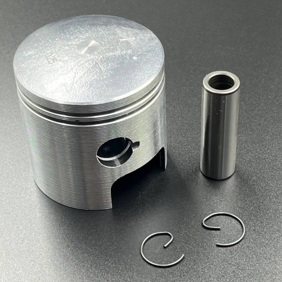 Поршневой комплект Suzuki DT25-30 (+0.25mm) (12100-96353-0.25) (Kacawa)