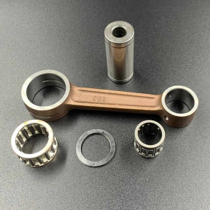 Шатунный комплект Suzuki DT20-30 (Omax)