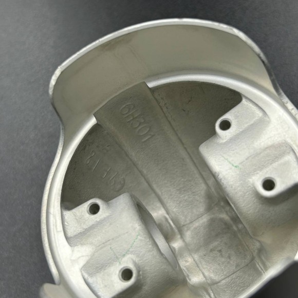 Поршень Yamaha 60-70 (6H3-11631-01) (STD) (Yamaha) Поршень Yamaha 60-70 (6H3-11631-01) (STD) (Yamaha)