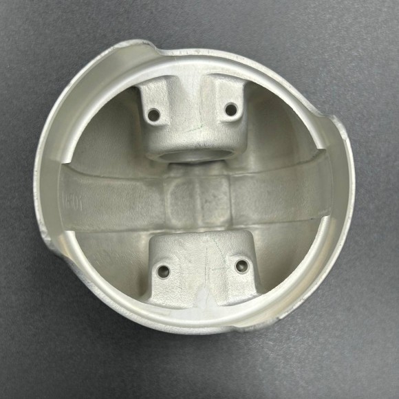 Поршень Yamaha 60-70 (6H3-11631-01) (STD) (Yamaha) Поршень Yamaha 60-70 (6H3-11631-01) (STD) (Yamaha)