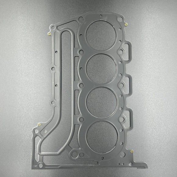 Прокладка под головку Suzuki DF70-90(A) (KACAWA)