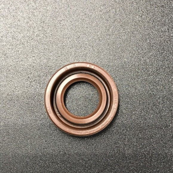 Сальник Yamaha (93101-12M26) (11.8x22x7) (Yamaha)