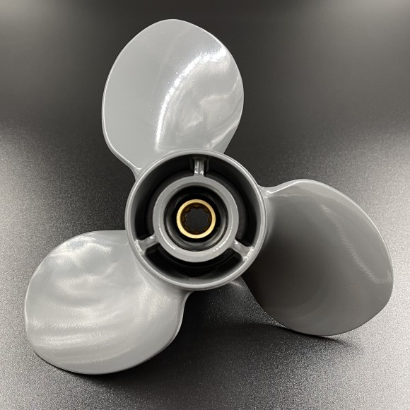 Гребной винт Honda BF8-BF15, BF20D (3x9-1/4x9) Гребной винт Honda BF8-BF15, BF20D (3x9-1/4x9)