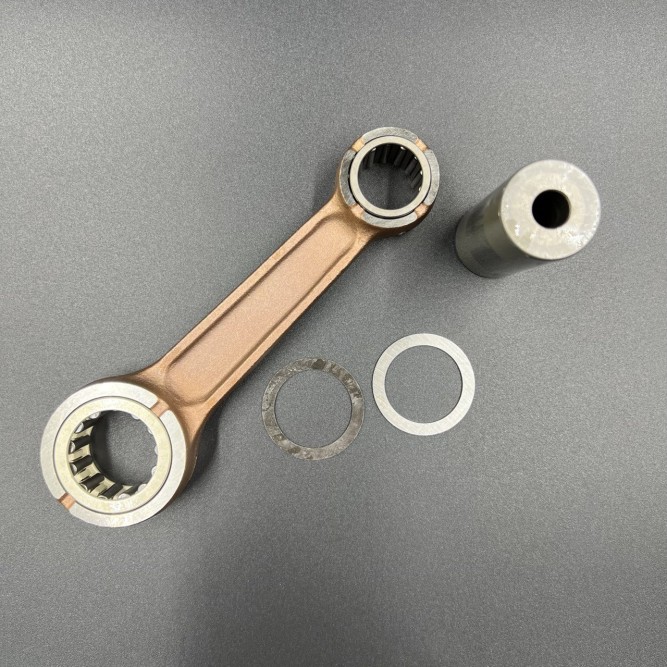 Шатунный комплект Suzuki DT40-65 (12160-94400-KIT) (KACAWA)