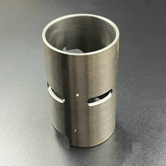 Гильза цилиндра Yamaha 9.9-15 (682-10935-00) (Omax)