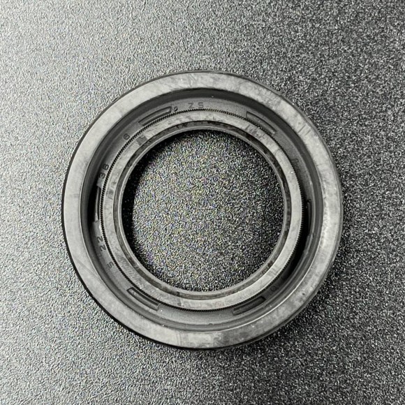 Сальник Suzuki (09282-22007) (22x36x6) (Suzuki) Сальник Suzuki (09282-22007) (22x36x6) (Suzuki)