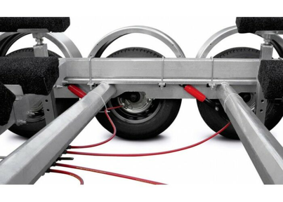 Прицеп для катеров, до 8.2 м., 2.6 т. МЗСА L 9025-3.35 исполнение 102 Прицеп для катеров, до 8.2 м., 2.6 т. МЗСА L 9025-3.35 исполнение 102