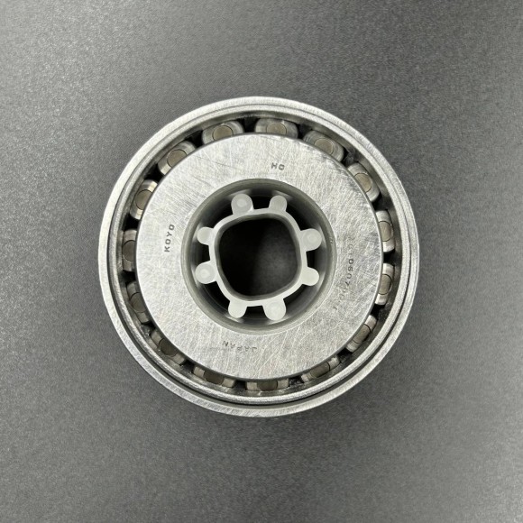 Подшипник роликовый Yamaha F300-350 (30x72x47) (Yamaha)