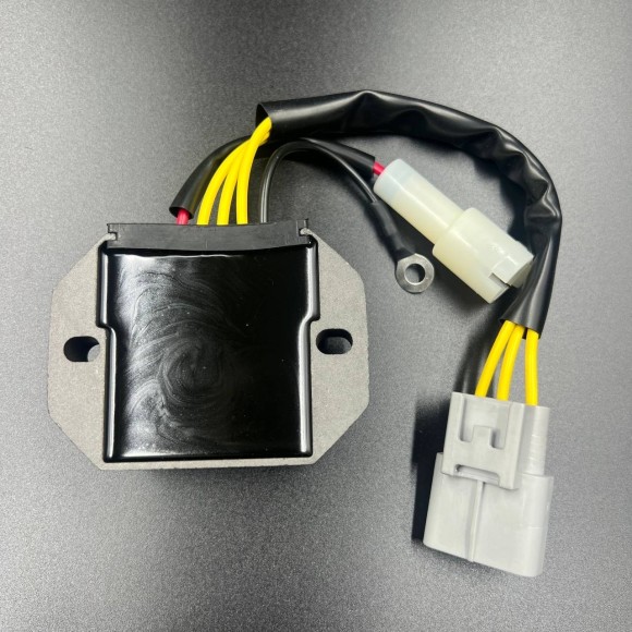 Выпрямитель-регулятор Tohatsu F25-F30 (3AC-76065-1) (JSP) Выпрямитель-регулятор Tohatsu F25-F30 (3AC-76065-1) (JSP)