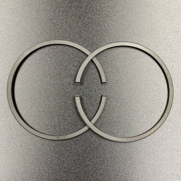 Кольца поршневые, комплект на один поршень Tohatsu 25-30 (KACAWA)