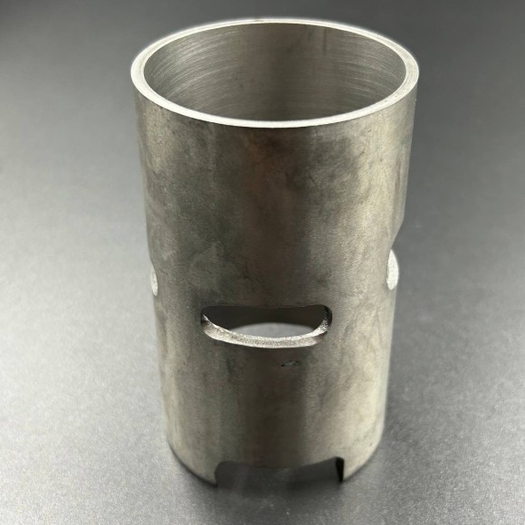 Гильза цилиндра Tohatsu 9,9-15 STD (55 мм)(PREMARINE) Гильза цилиндра Tohatsu 9,9-15 STD (55 мм)(PREMARINE)