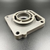 Основание помпы охлаждения Honda BF75-130 (honda) Основание помпы охлаждения Honda BF75-130 (honda)