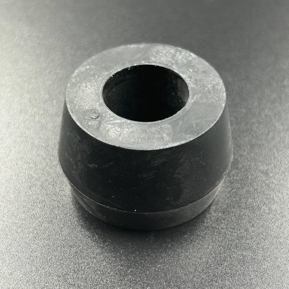 Втулка оси гидроцилиндра Mercruiser Bravo (Omax)