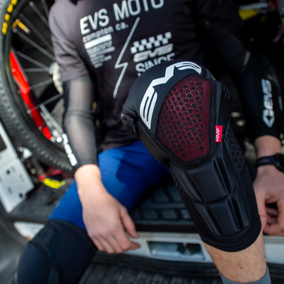 Защита колена и голени EVS HEX PRO Black, 2XL