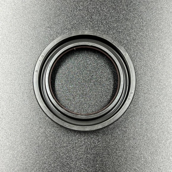 Сальник коленвала верх Yamaha 40X (93102-35M58; 93102-35M18) (35x50x7) (Yamaha)