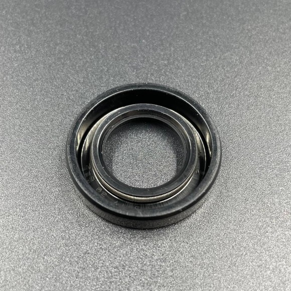 Сальник Suzuki (09289-17L02) (17x30x6) (Suzuki)